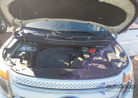 2013 Ford Explorer Xlt z USA, uszkodzony, nr VIN 1FM5K7D88DGA63607